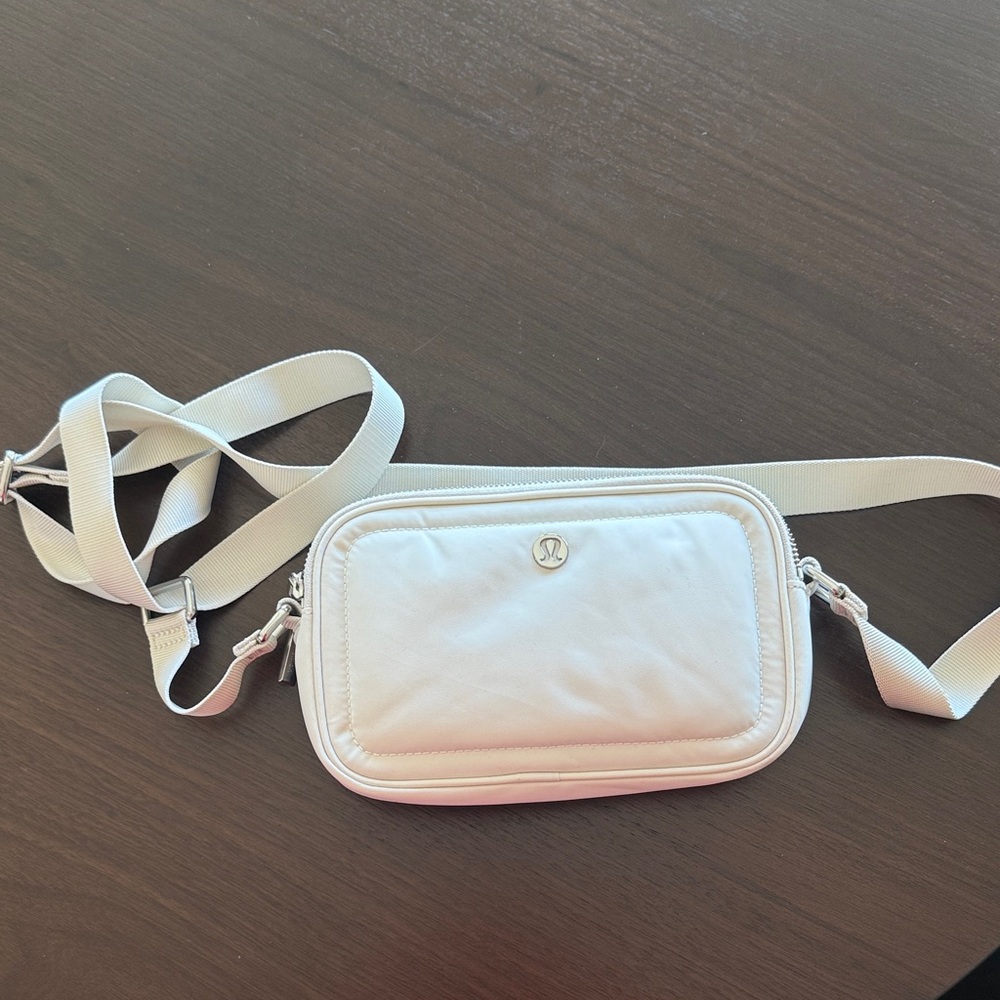 lululemon athletica Cream Crossbody Bag - Compact Everyday Carry